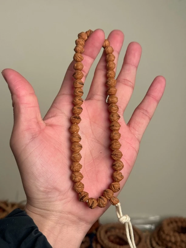 热振柏香籽红芽横打手持尺寸9左右手串