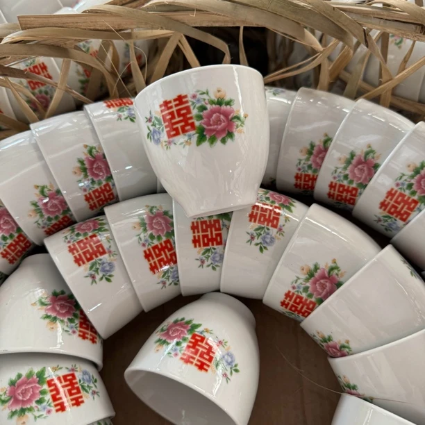 喜庆陶瓷杯 200ml破碎拍照包赔