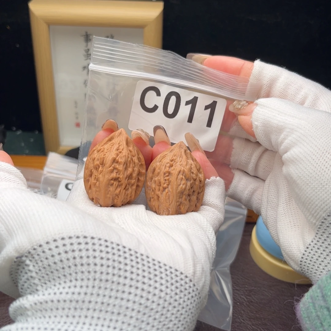 把件文玩核桃31瓷瓶鸭嘴c011