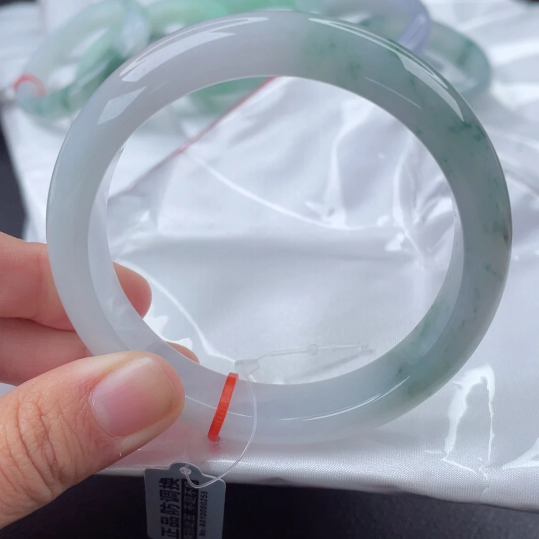 翡翠手镯未镶嵌60.4正圈