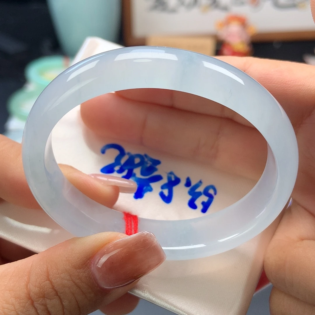 翡翠未镶嵌手镯43号