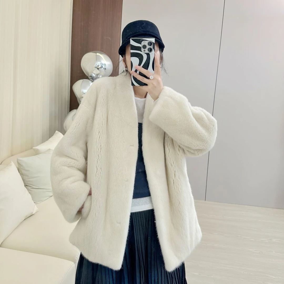 52506进口紫金短二天鹅绒水貂整貂皮草外套V领百搭貂皮大衣女短款