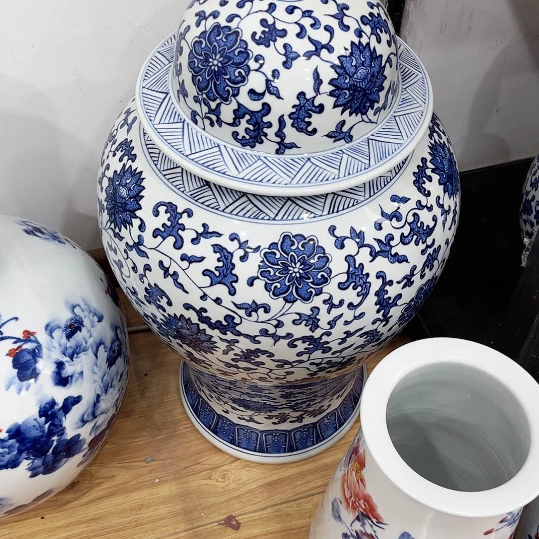 摆件天****候景德镇的陶瓷