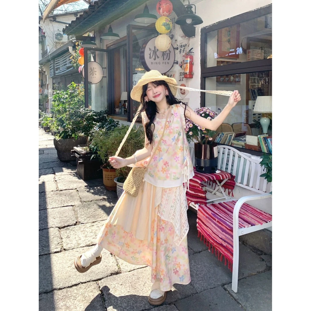 甜美风套装女夏季新款独特别致碎花无袖衬衫半身裙两件套气质减龄