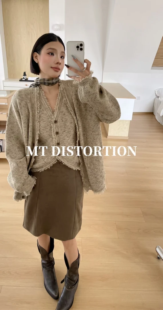 MT DISTORTION 小香风毛衣外套流苏毛边慵懒风加厚针织背心两件套