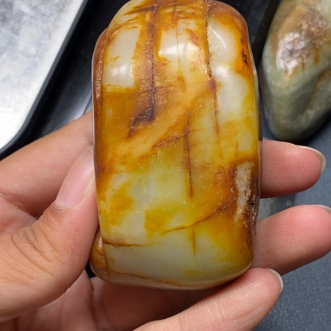 和田玉（糖玉）未镶嵌挂件