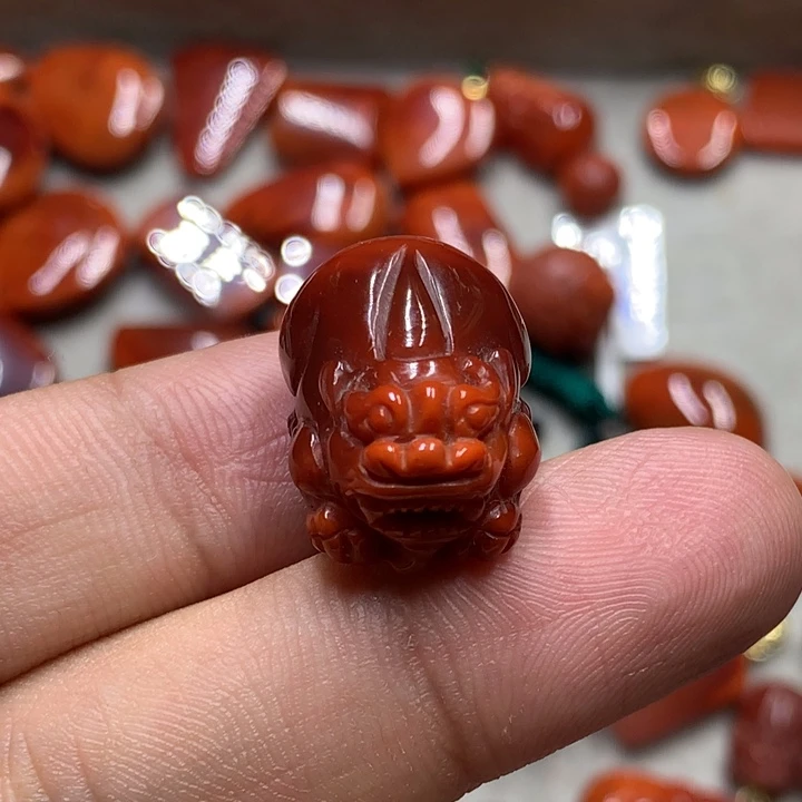 南红玛瑙未镶嵌吊坠(不含链)?****爱