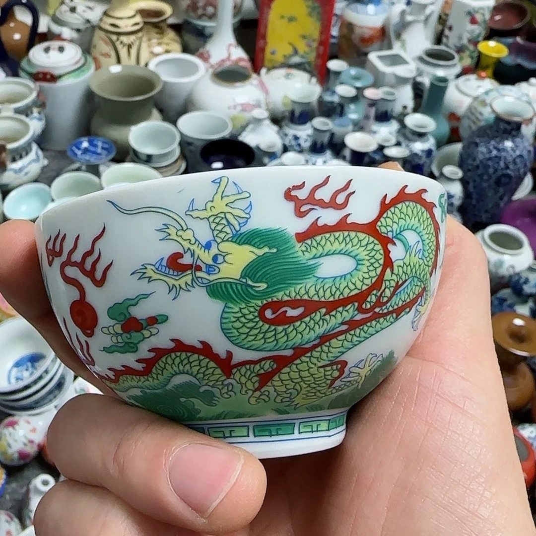 摆件瓷器的工艺技术水平