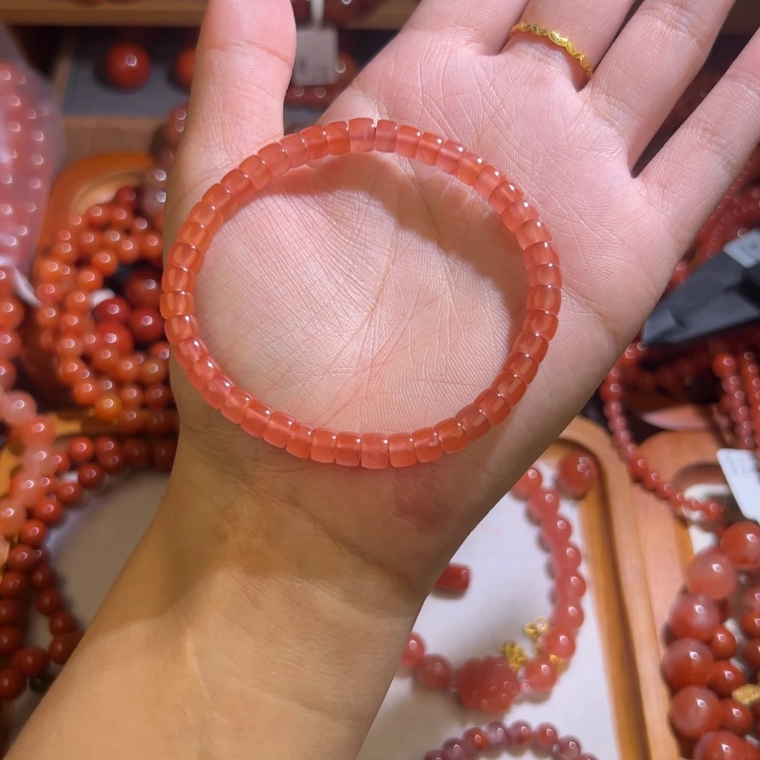 南红玛瑙手串未镶嵌5mm