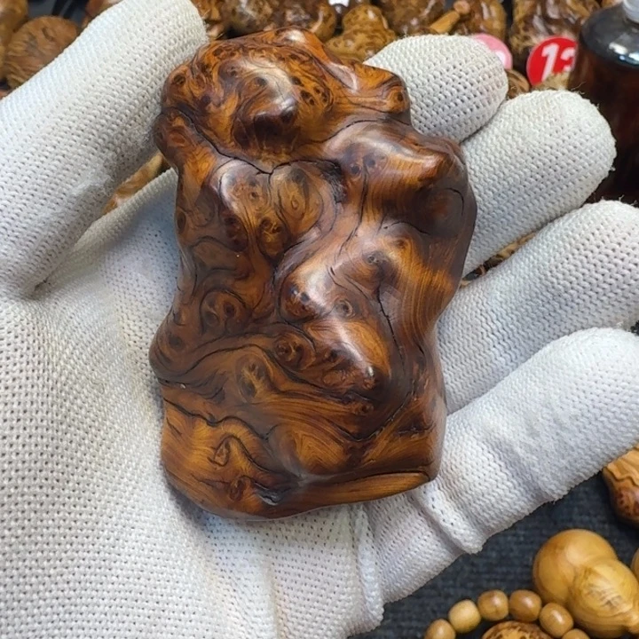 宾***！无事牌柏木（崖柏）