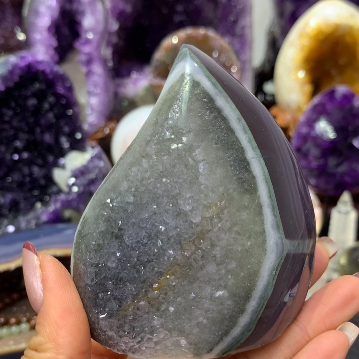 未镶嵌大型摆件（非配饰）水晶