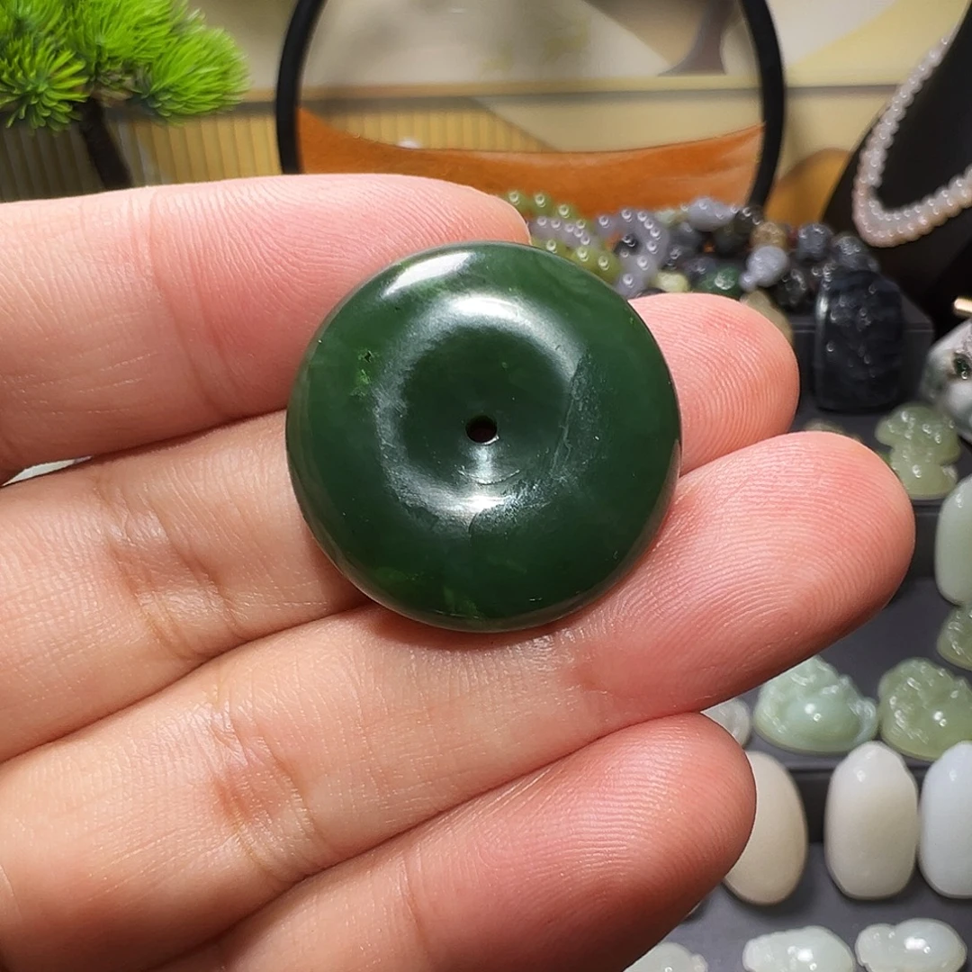 和田玉（碧玉）未镶嵌颈饰