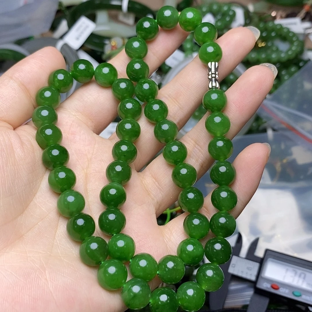 和田玉（碧玉）未镶嵌颈饰