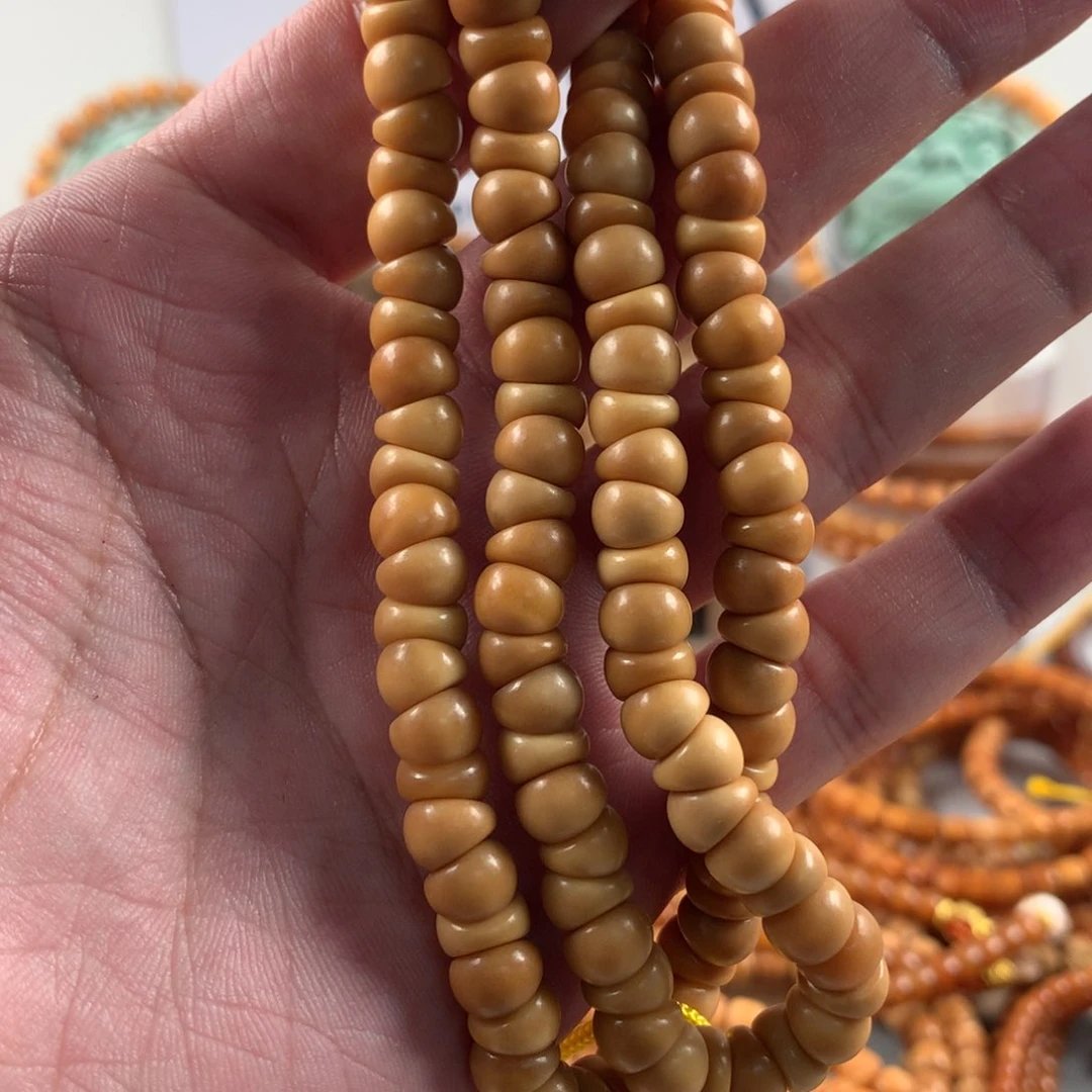 星月菩提吊坠丶**ヾ蒜把大肠脖挂