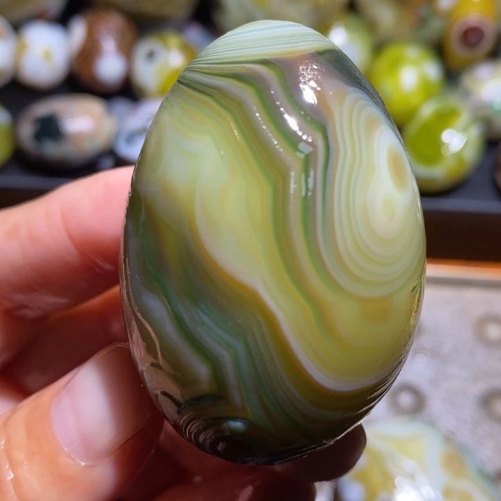 未镶嵌玛瑙/玉髓珠宝半成品78