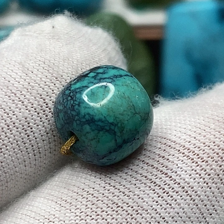 绿松石未镶嵌天然原矿 地大质检12×11mm