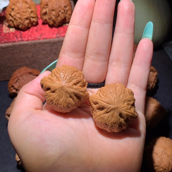 文玩核桃把件37铁锤