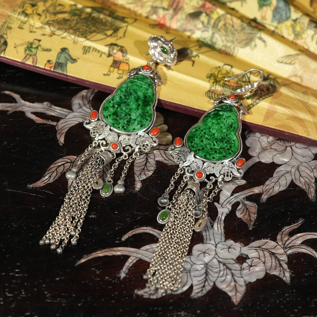 2.24香港王老板-翡翠镶嵌耳饰2t343