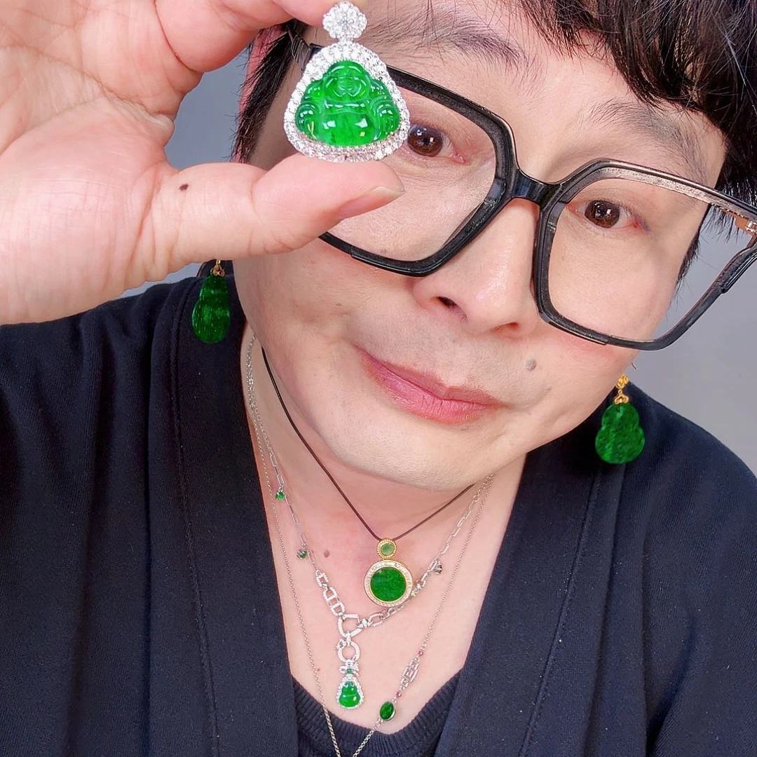 翡翠颈饰未镶嵌一个