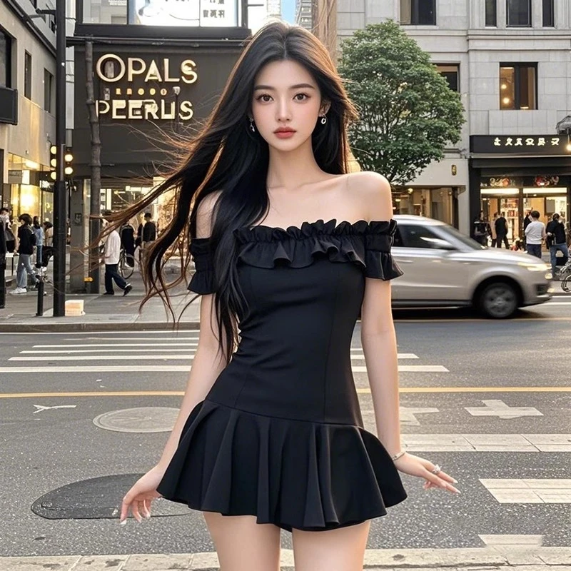 法式赫本一字肩荷叶边连衣裙女小众设计时尚气质百搭高级感穿搭