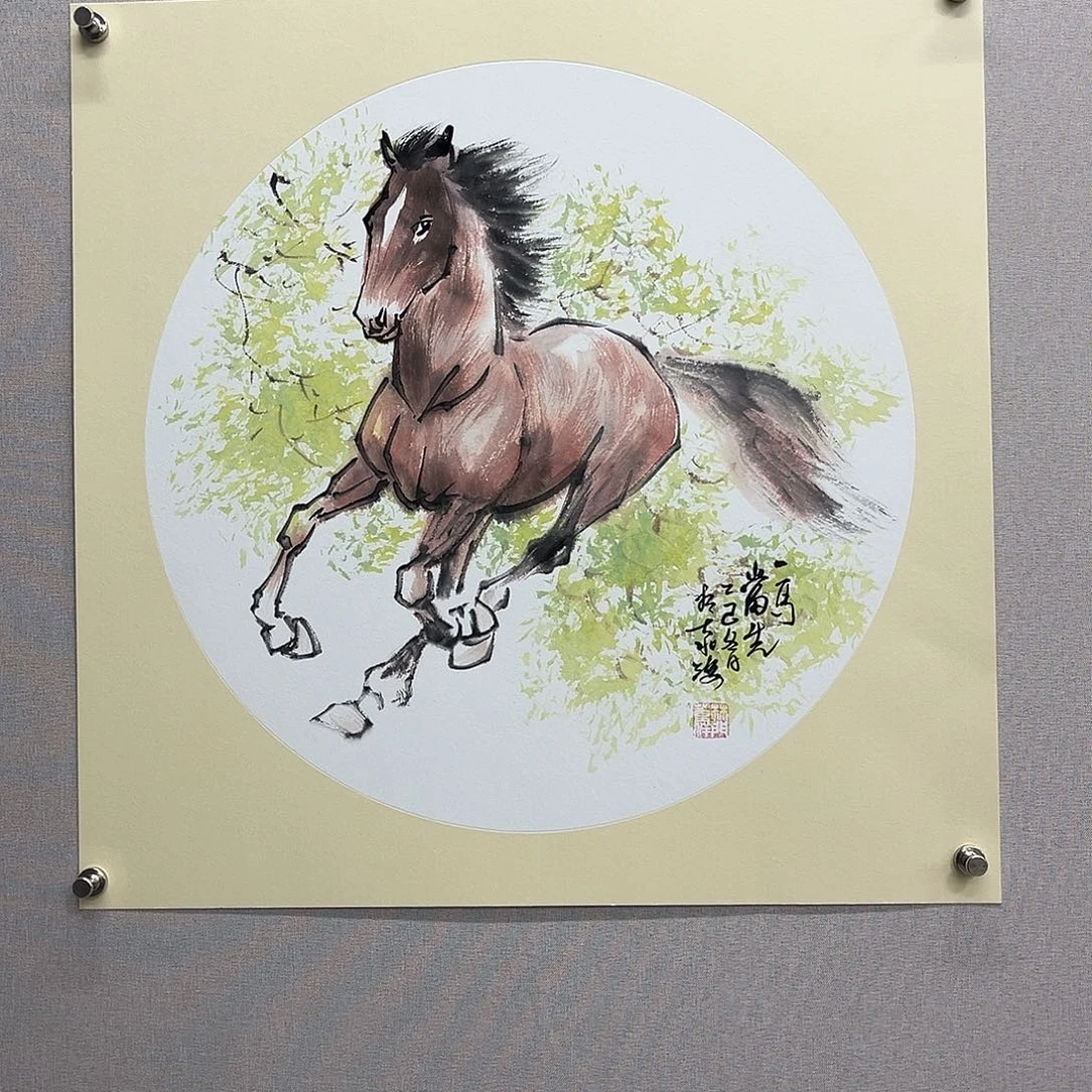 国画艺术家真人手绘