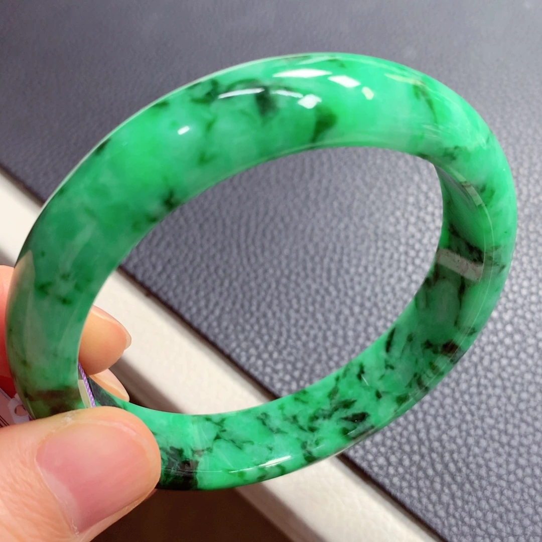 未镶嵌手镯翡翠珊*绒翡翠
