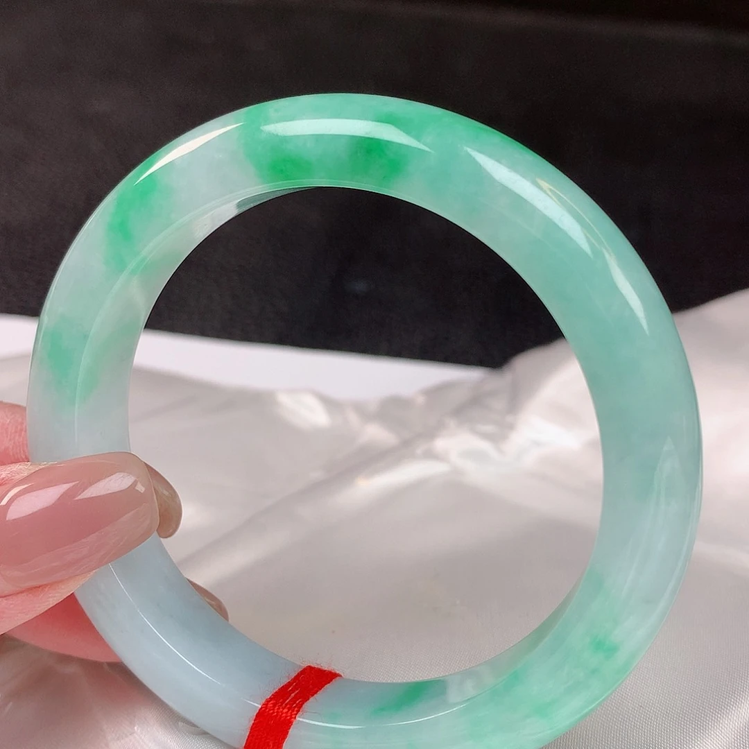 【闪购商品】未镶嵌手镯翡翠55+