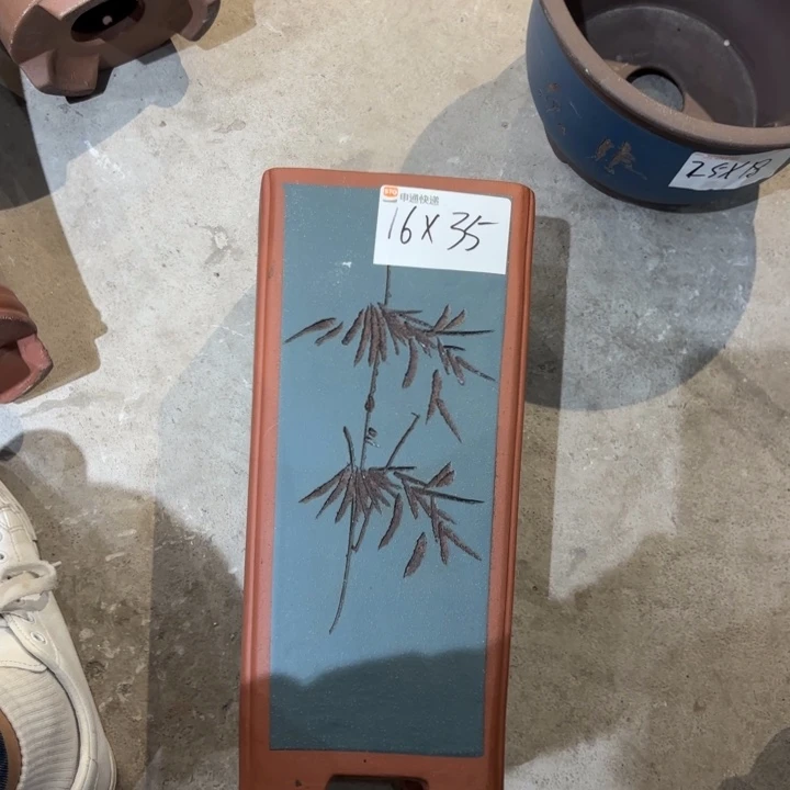 花盆紫砂紫砂的颜色