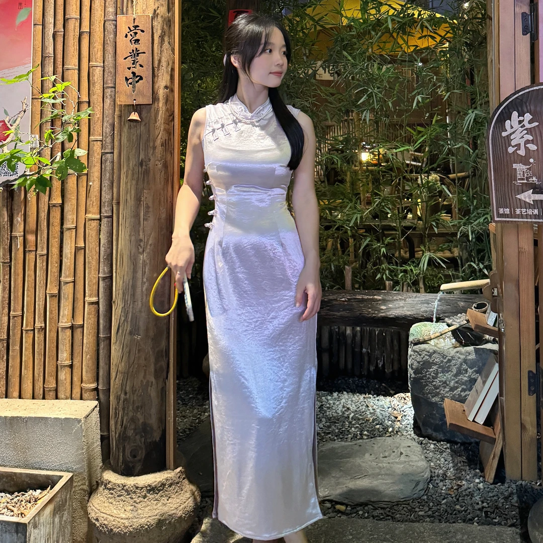 K N J小个子定制高级感新中式无袖开衩改良旗袍经典端庄连衣裙