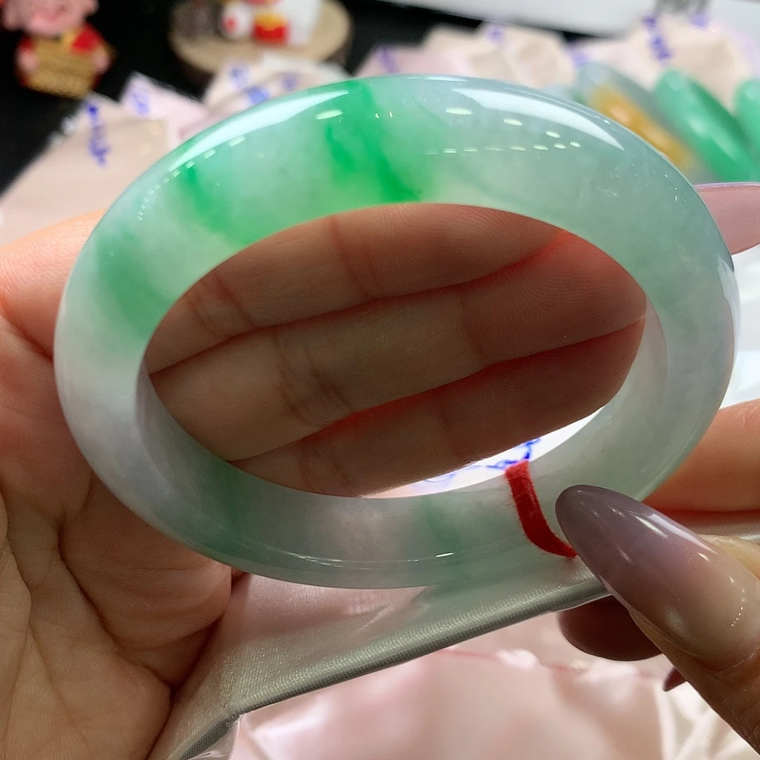 翡翠未镶嵌手镯5758正冰金丝绿强推力推