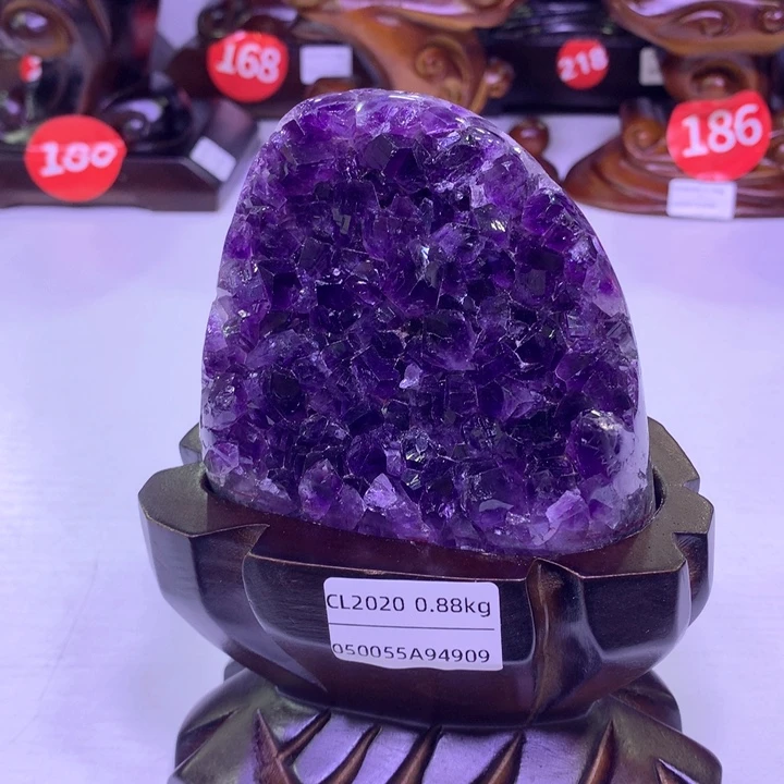 紫晶大型摆件（非配饰）未镶嵌