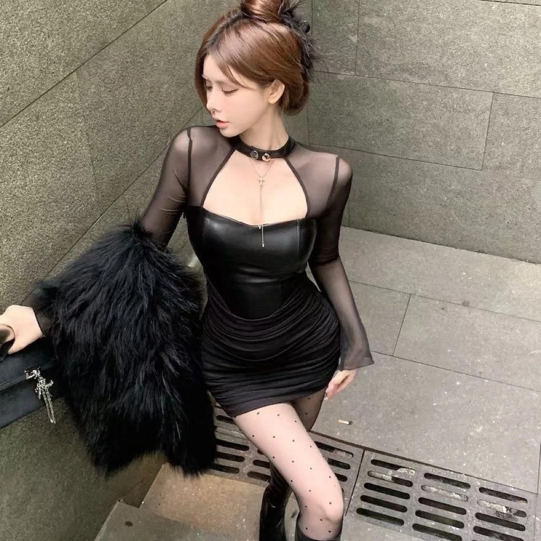 依依家大码女装883长袖纯欲性感打底衫前面pu后背网纱透肉显瘦