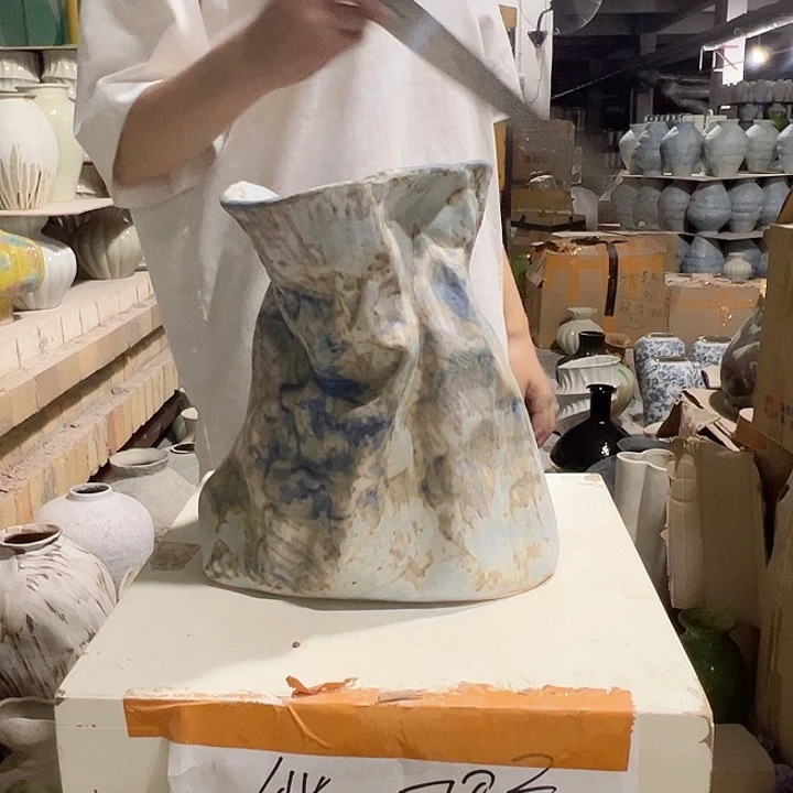 陶瓷景德镇陶瓷花瓶微瑕介意勿拍