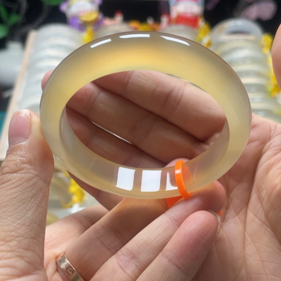 玛瑙/玉髓未镶嵌手镯