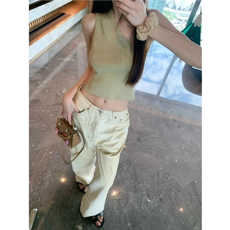 2025夏新款辣妹斜肩挂脖针织短款背心上衣配高腰显瘦牛仔裤套装女