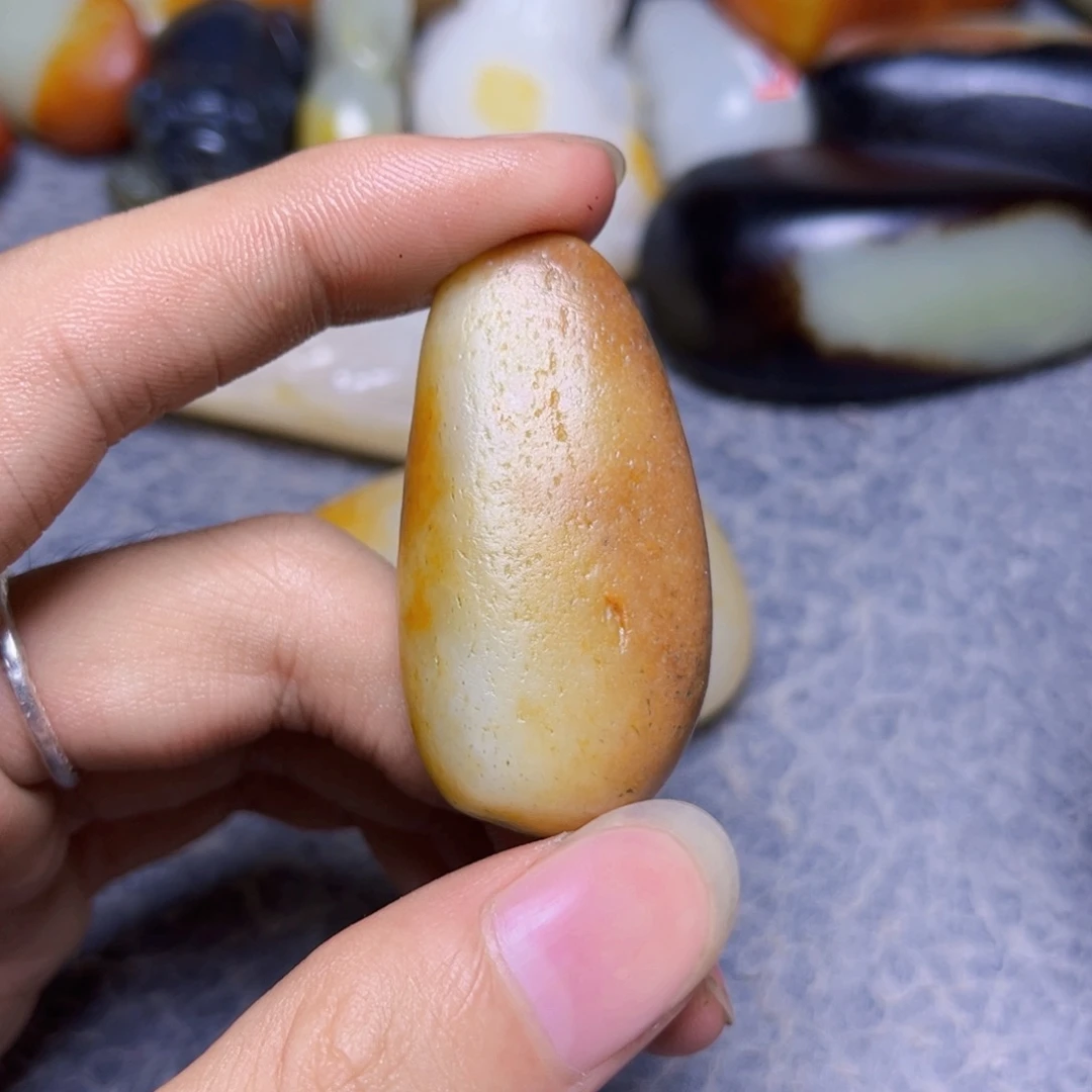未镶嵌和田玉珠宝奇石