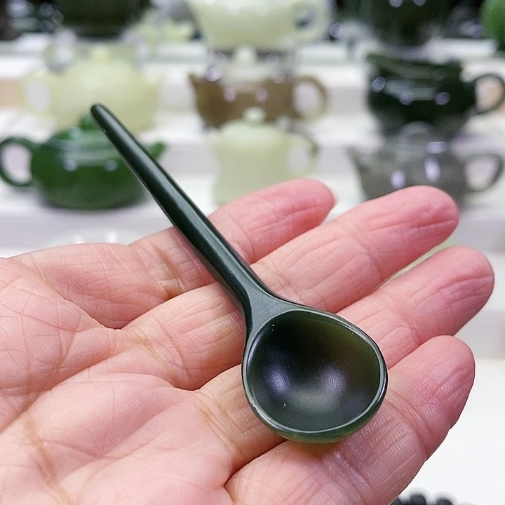 未镶嵌和田玉挂件搅拌勺（微瑕）