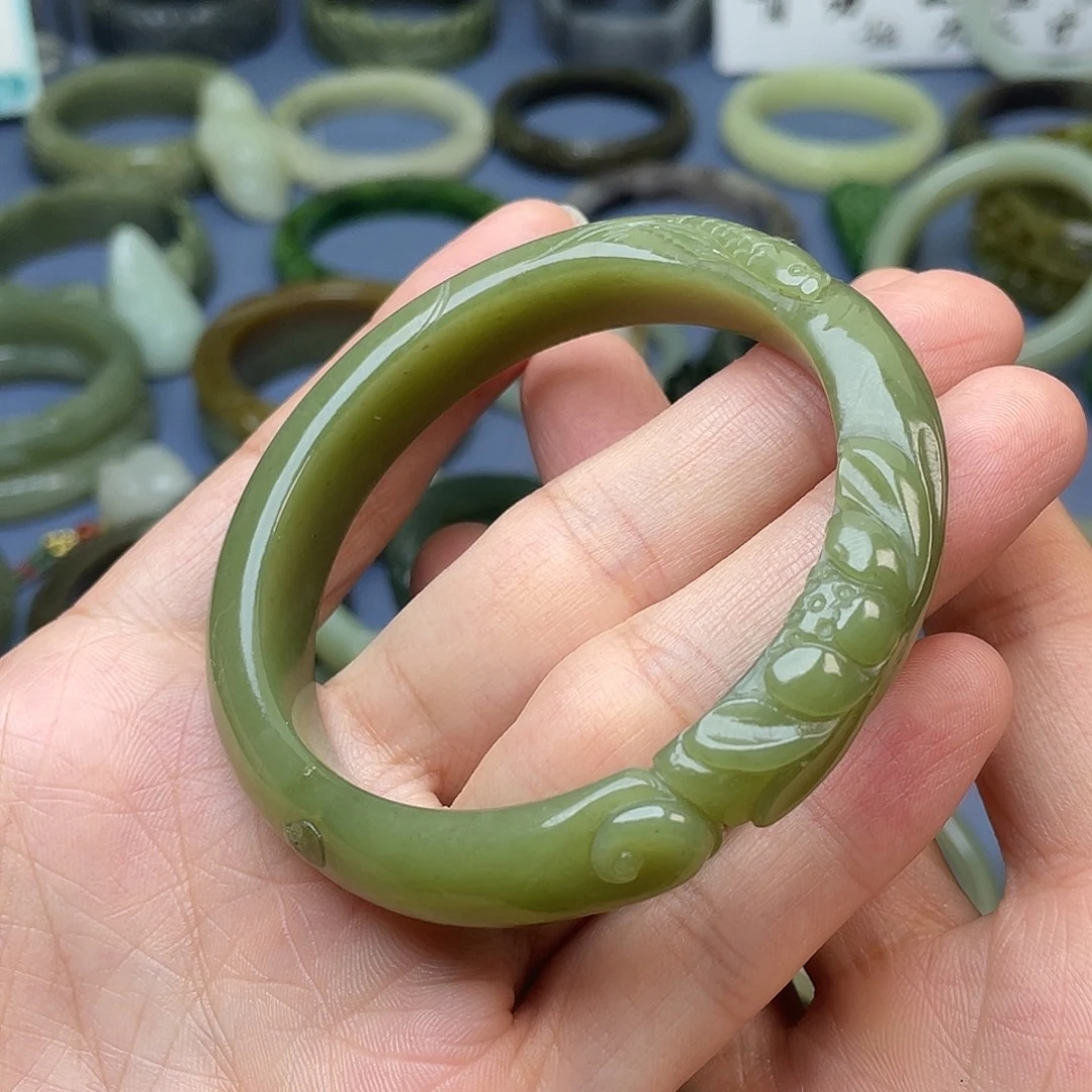 未镶嵌手镯和田玉60mm鱼戏莲叶