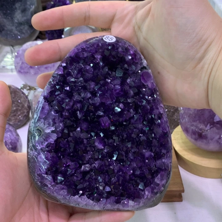 未镶嵌大型摆件（非配饰）水晶