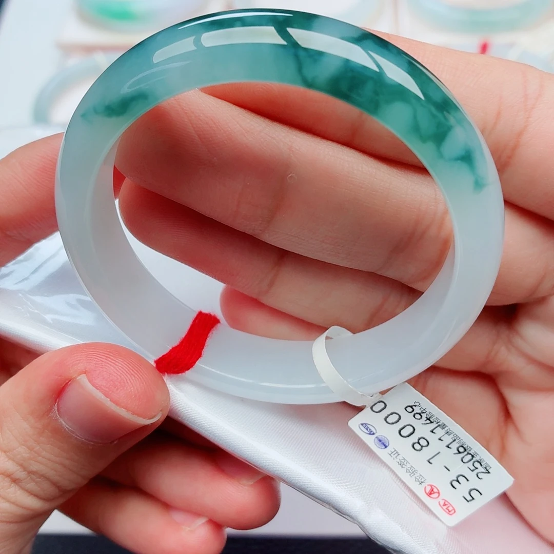 翡翠未镶嵌手镯天然翡翠手镯