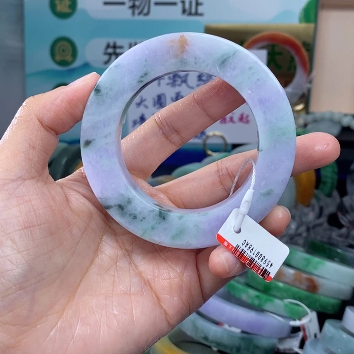 未镶嵌手镯定制翡翠