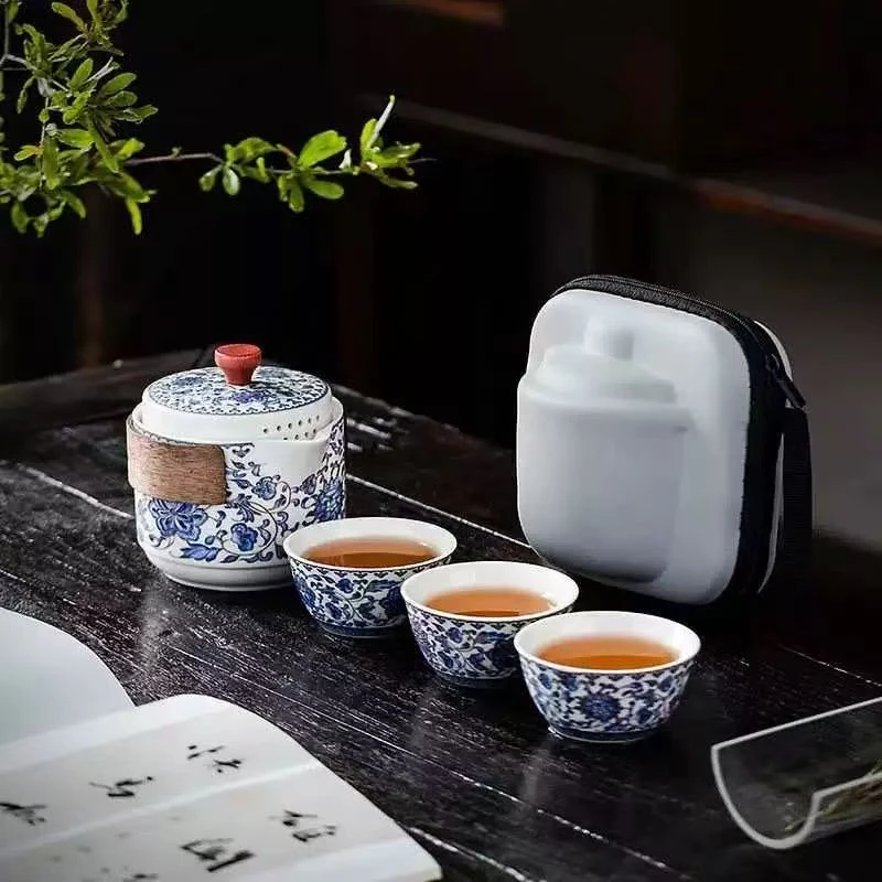 青花缠枝莲中式一壶三杯户外露营喝茶快客杯高档家用旅行茶具W009