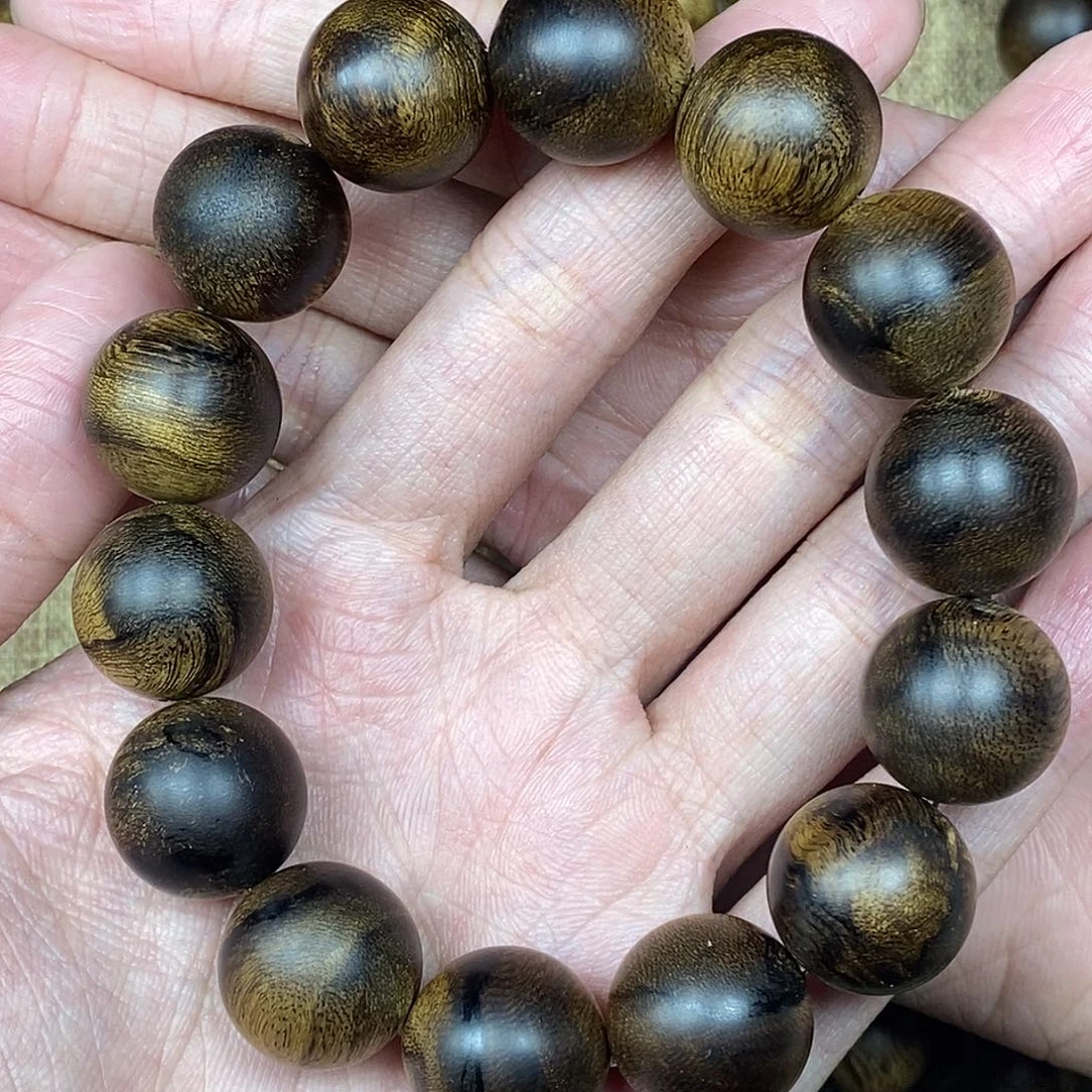 沉香手串越南芽庄白棋楠