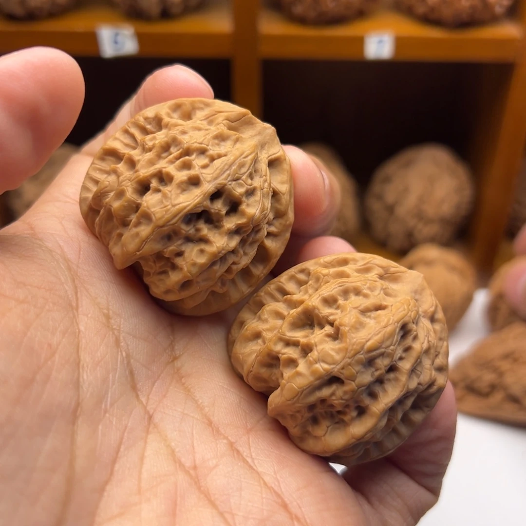 文玩核桃吊坠38尺全品佛肚