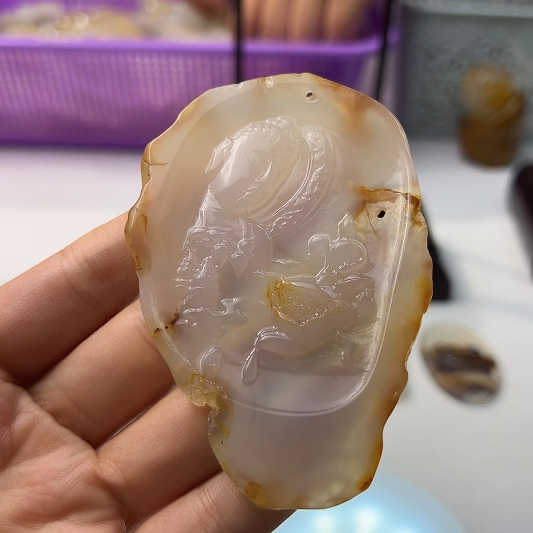 玛瑙/玉髓颈饰未镶嵌