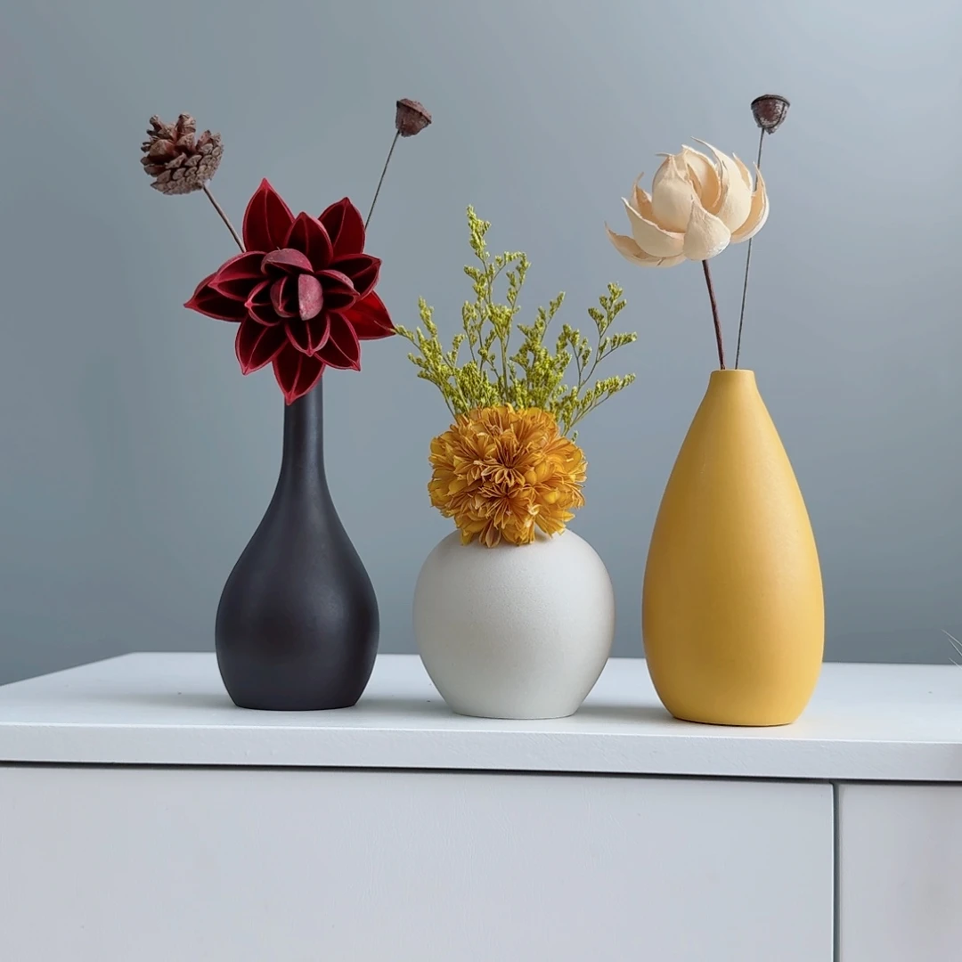 摆件陶瓷小花瓶摆件含花总高约20-30cm