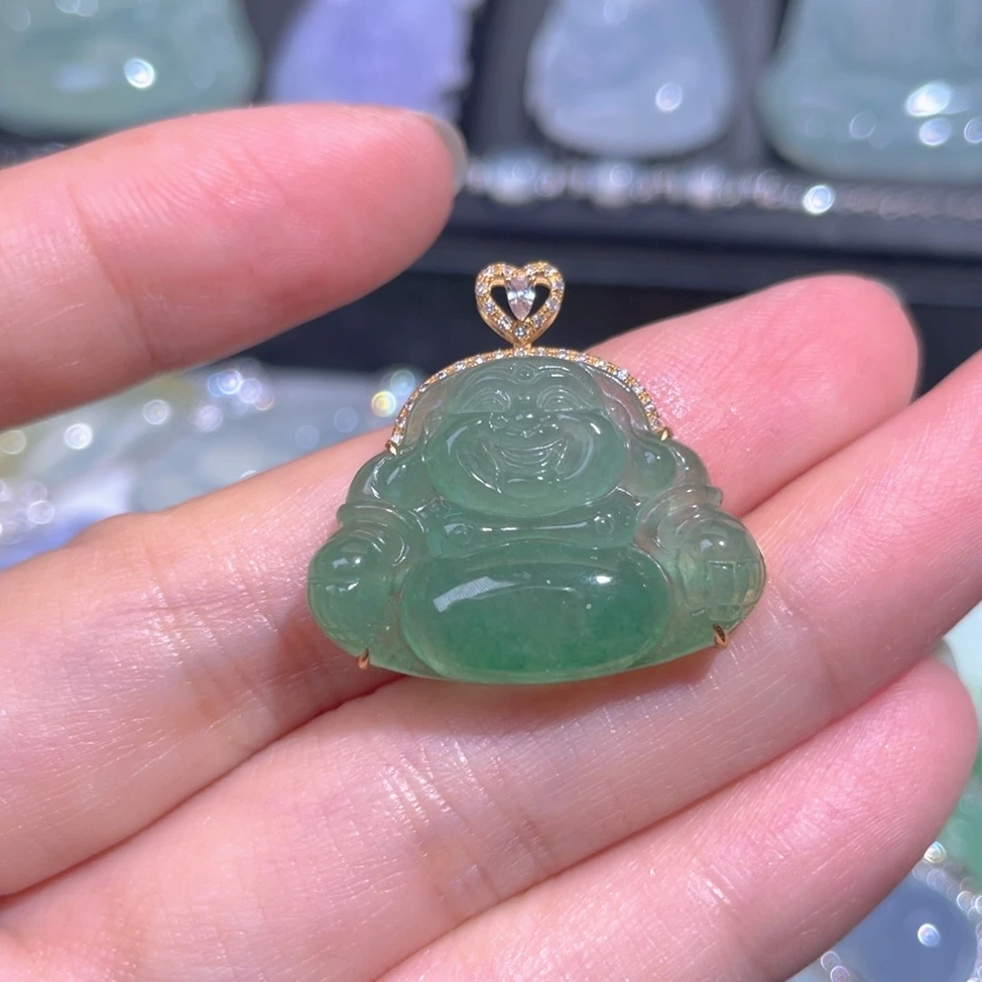 颈饰18K金镶嵌翡翠翡翠
