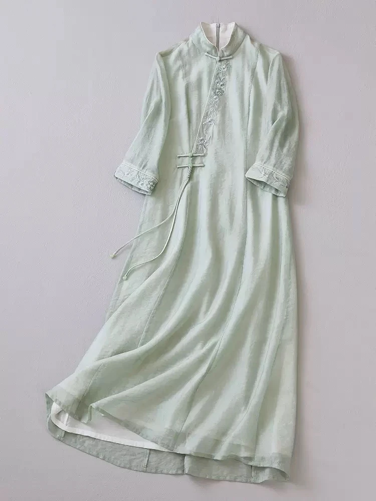 婵茶赋2025新款中式旗袍长裙立领盘扣刺绣修身显瘦天丝提花连衣裙