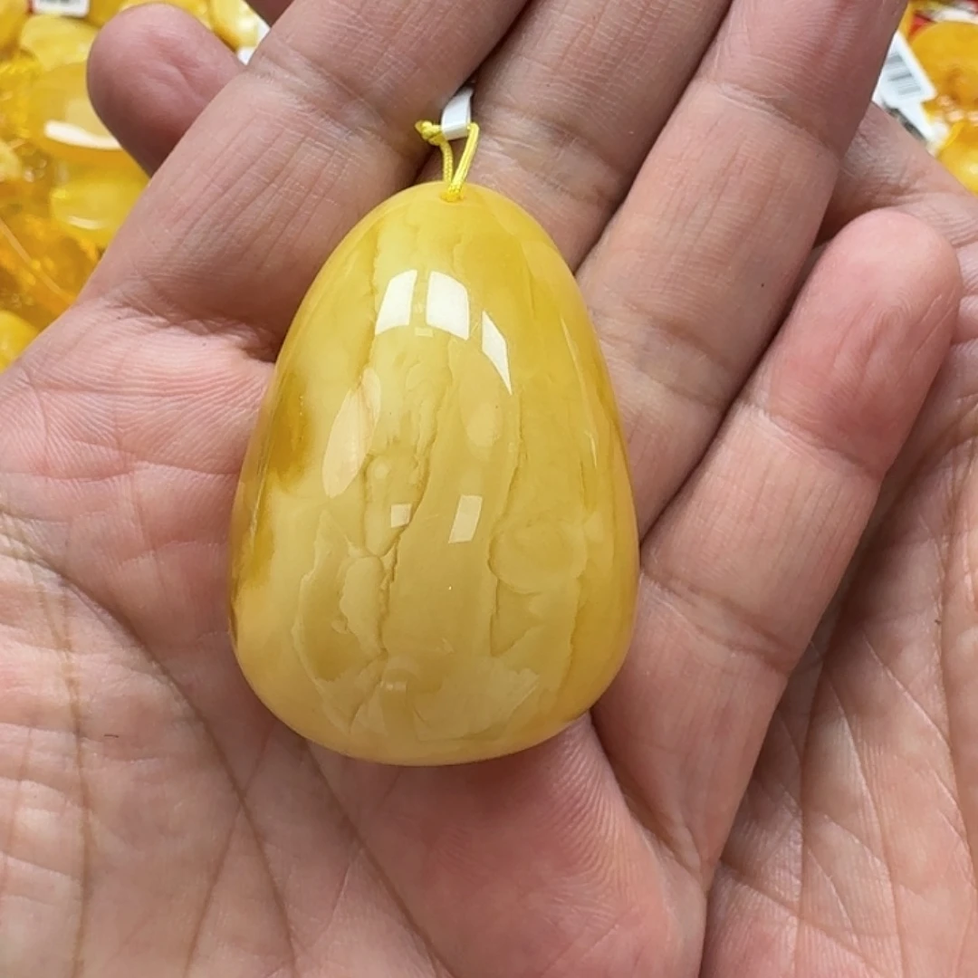 琥珀未镶嵌珠宝奇石173