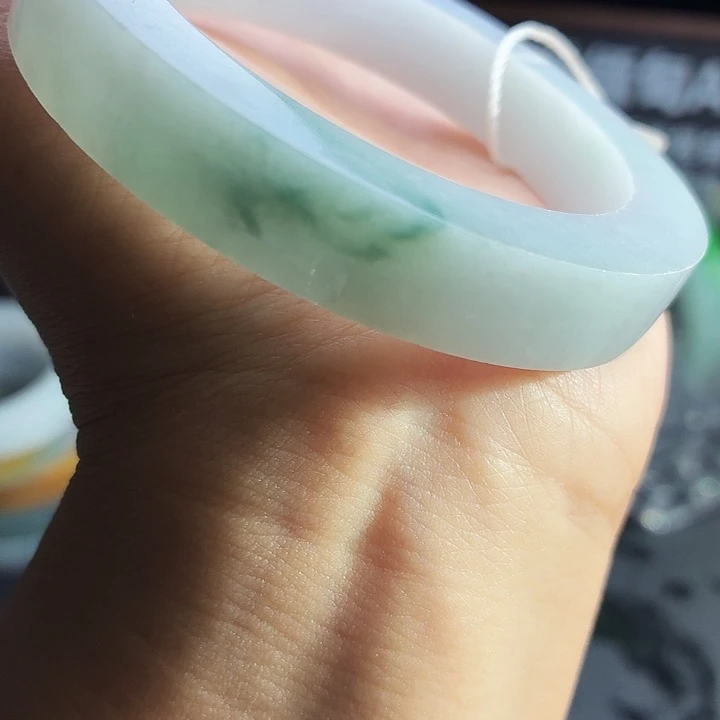 西***西未镶嵌手镯定制翡翠